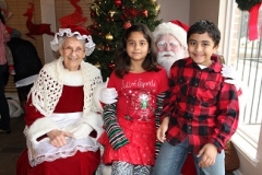 kids with santa 7